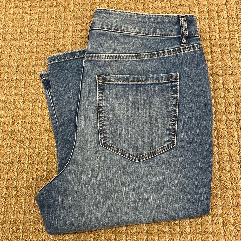 NEW | Lane Bryant | Signature Fit High-Rise Pedal Jean - Picture 8 of 8